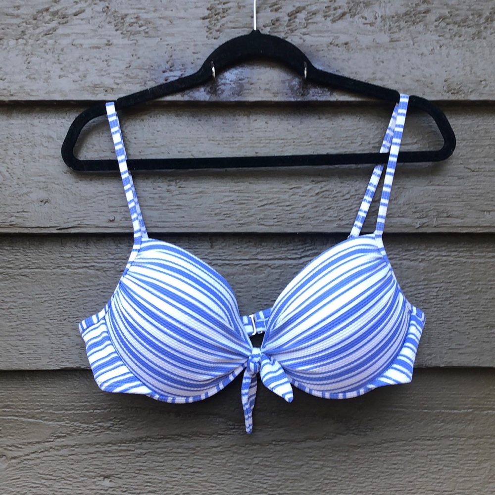 Padded bathing suit top